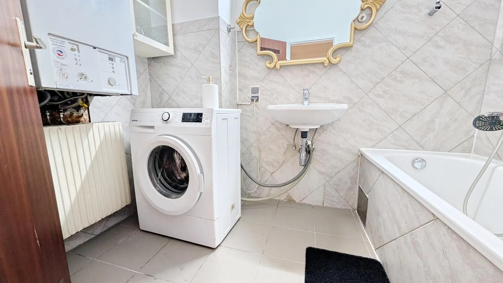 Homestay Lovely Rooms In Maerzstrasse Area Mz49 Vienna