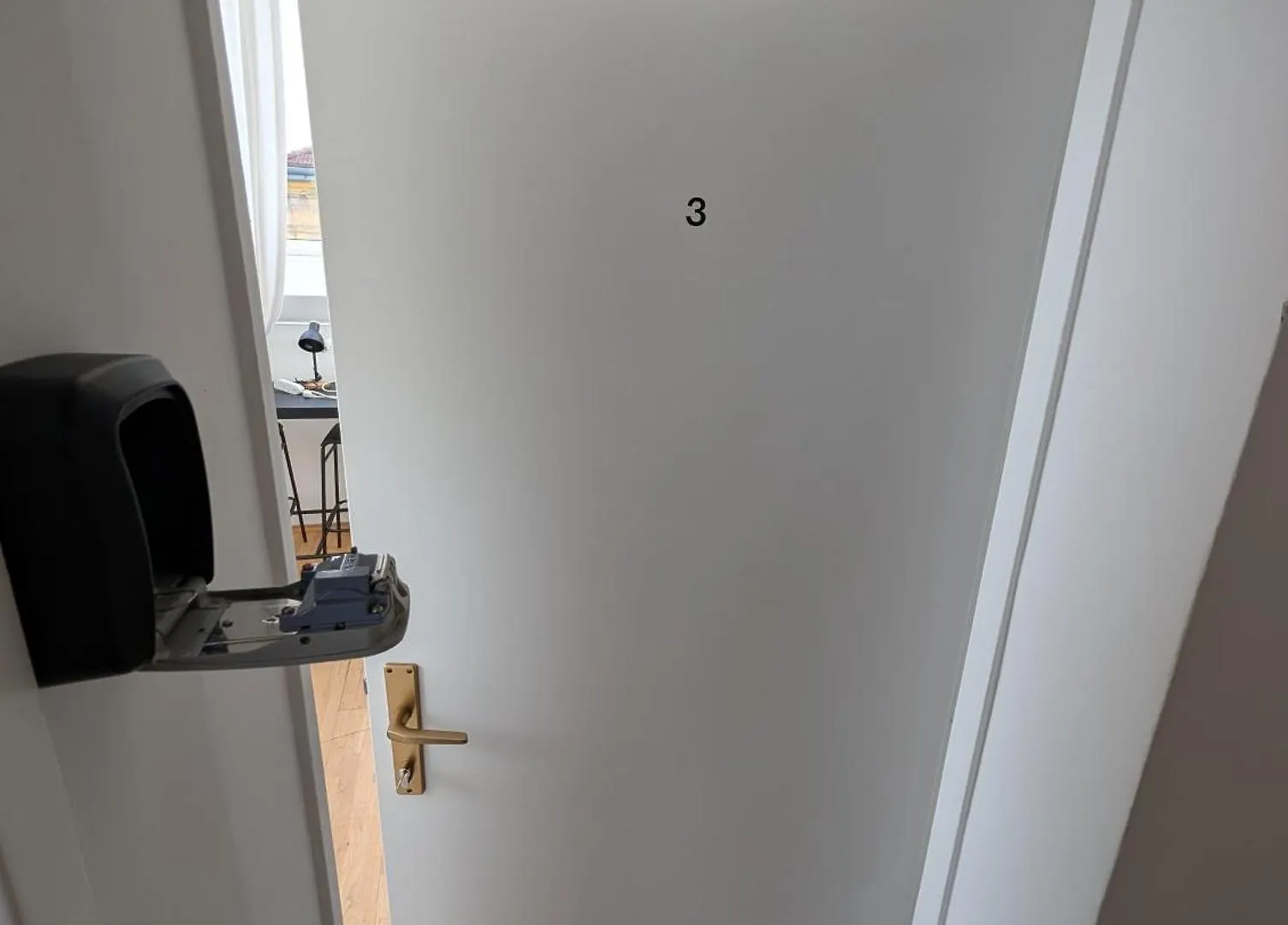 Lovely Rooms In Maerzstrasse Area Mz49 Vienna