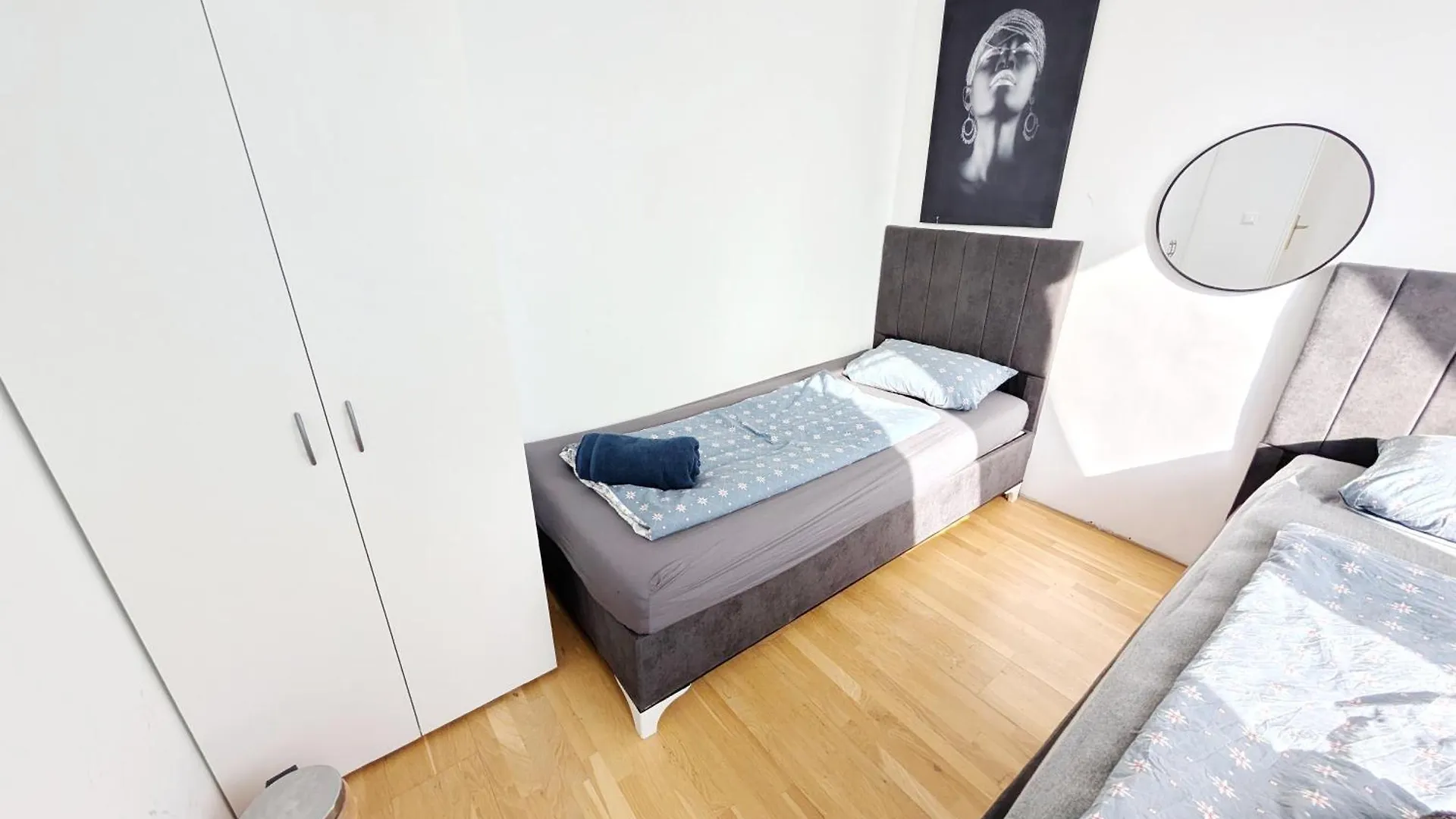 Homestay Lovely Rooms In Maerzstrasse Area Mz49 Vienna Austria