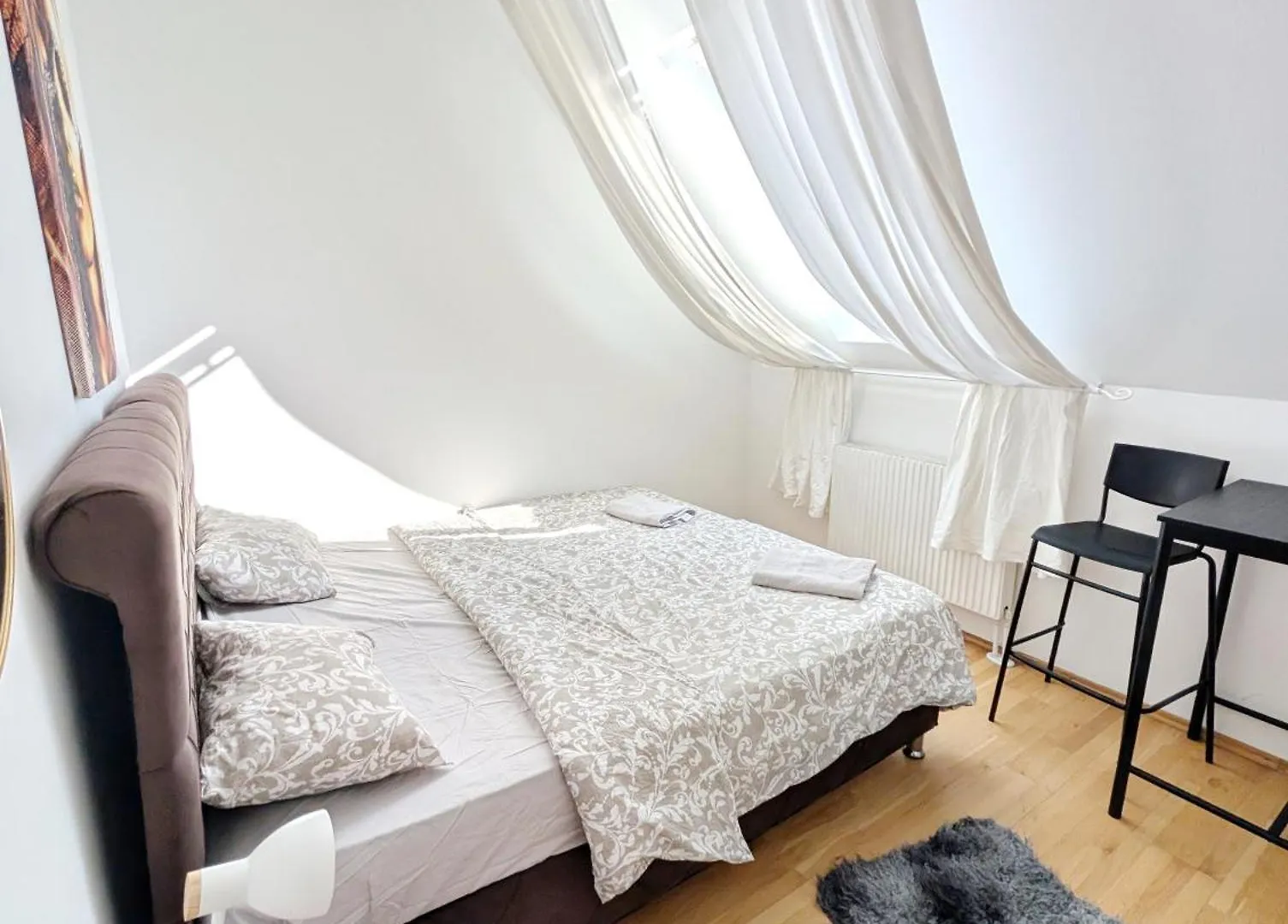 Lovely Rooms In Maerzstrasse Area Mz49 Vienna Austria